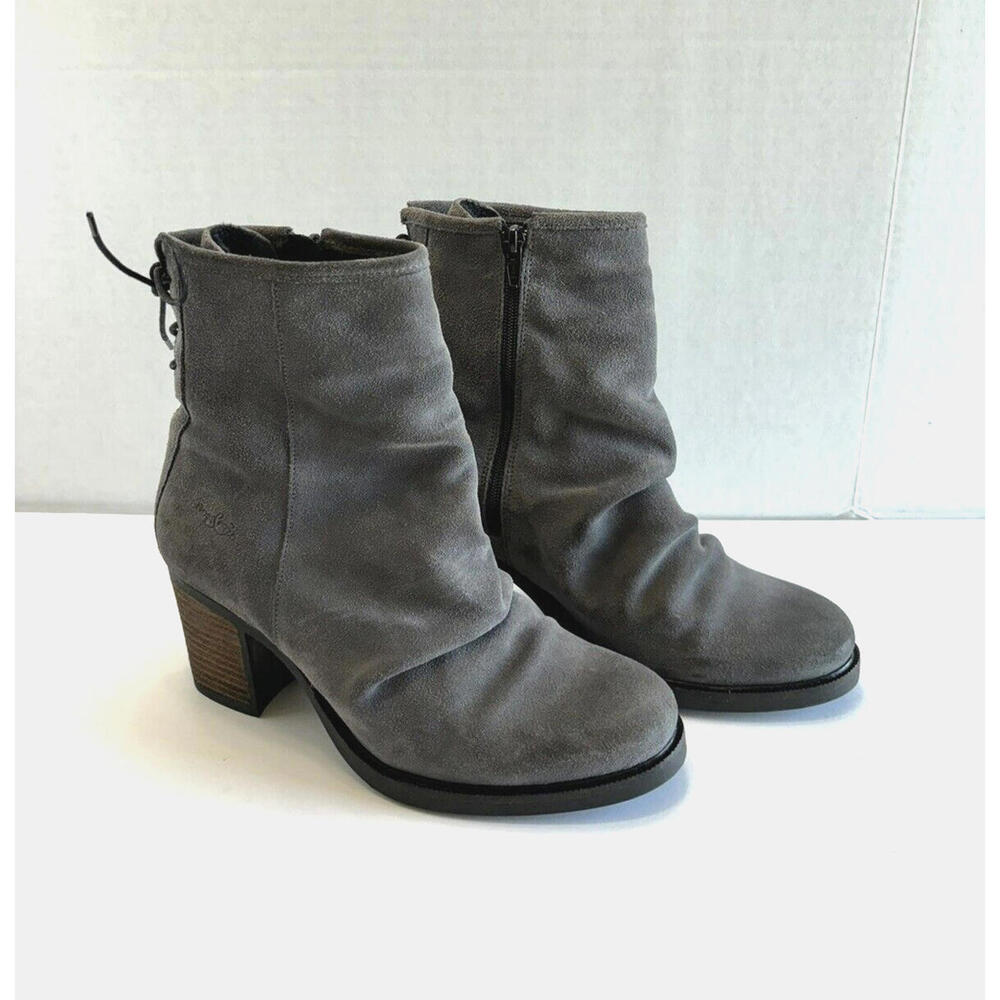 Bos. & Co Barlow Portugal Gray Suede Womens Ankle Boots Heeled Zip Up Size 8/39